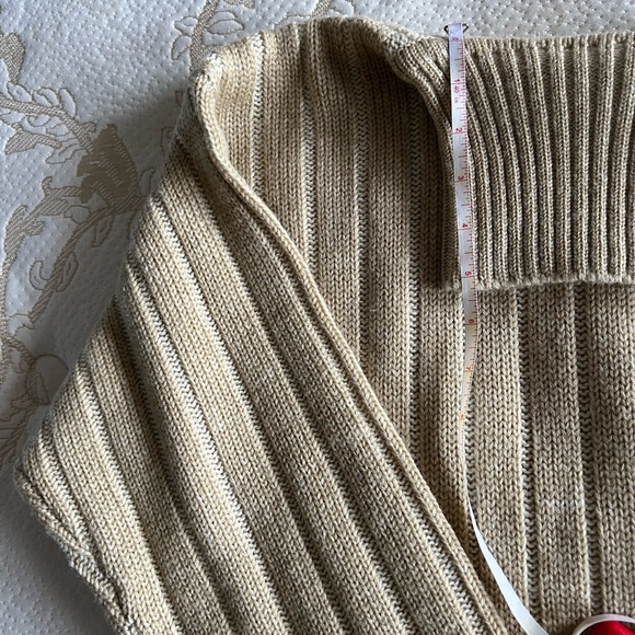 Brand new Unisex vintage 100% wool turtleneck knit sweater - Picture 5 of 15